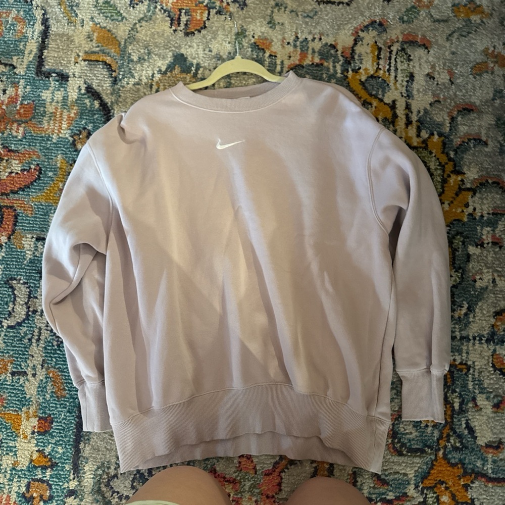 Nike Women's Light Purple Crew Neck Sweater